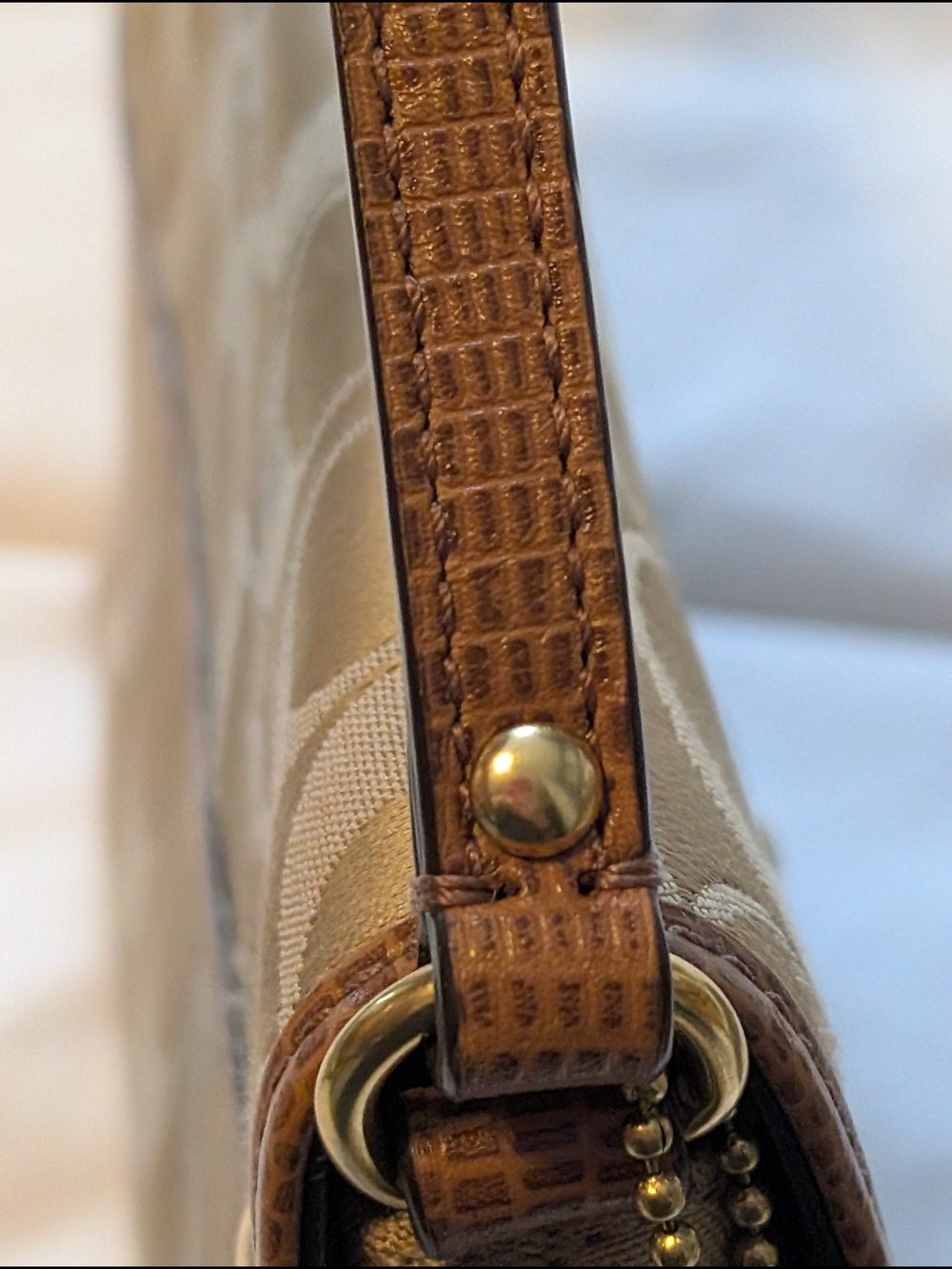 Coach Tan Signature Jacquard Wristlet with Gold Hardware/COA - Picture 8 of 12